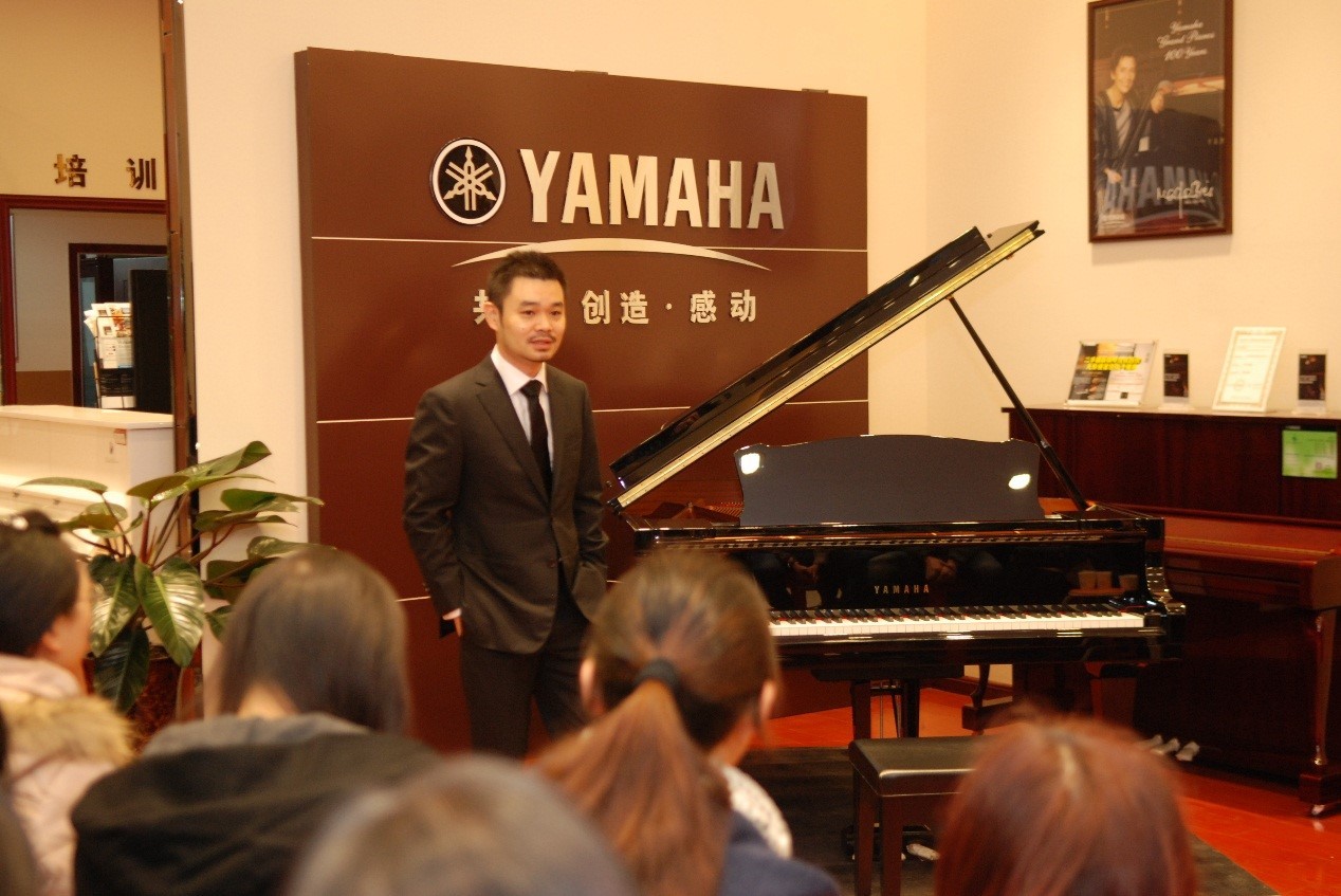 永乐国际F66艺术家孙鹏杰教授郑州独奏音乐会暨大师班活动报道